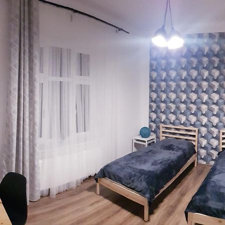 Apartamenty Rowna 키엘체 외부 사진